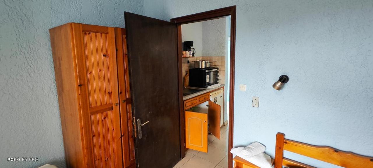 Giannis Apartments By Climbing House Panormos  エクステリア 写真